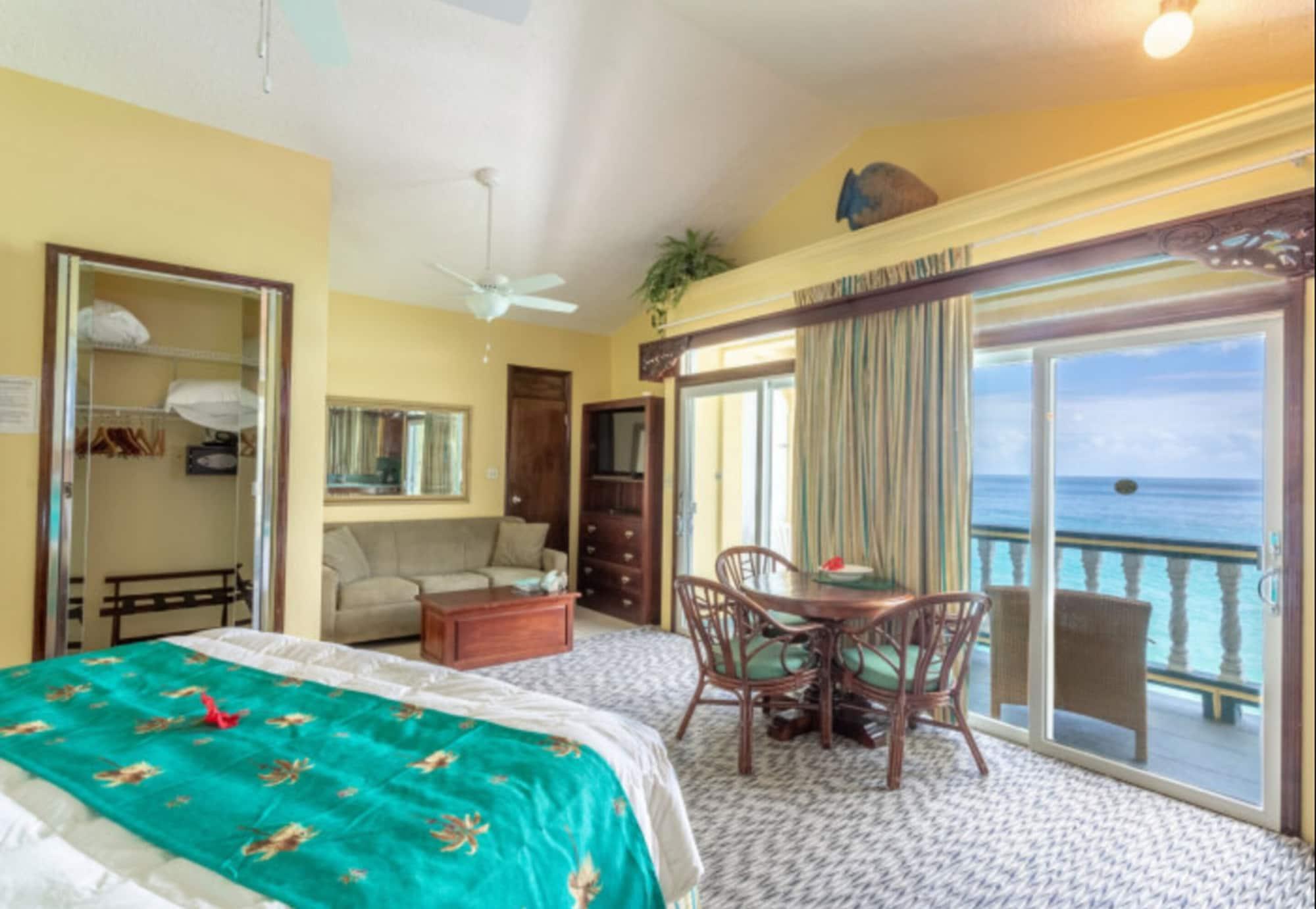 Sebastian'S On The Beach Hotel Freshwater Pond Exterior foto