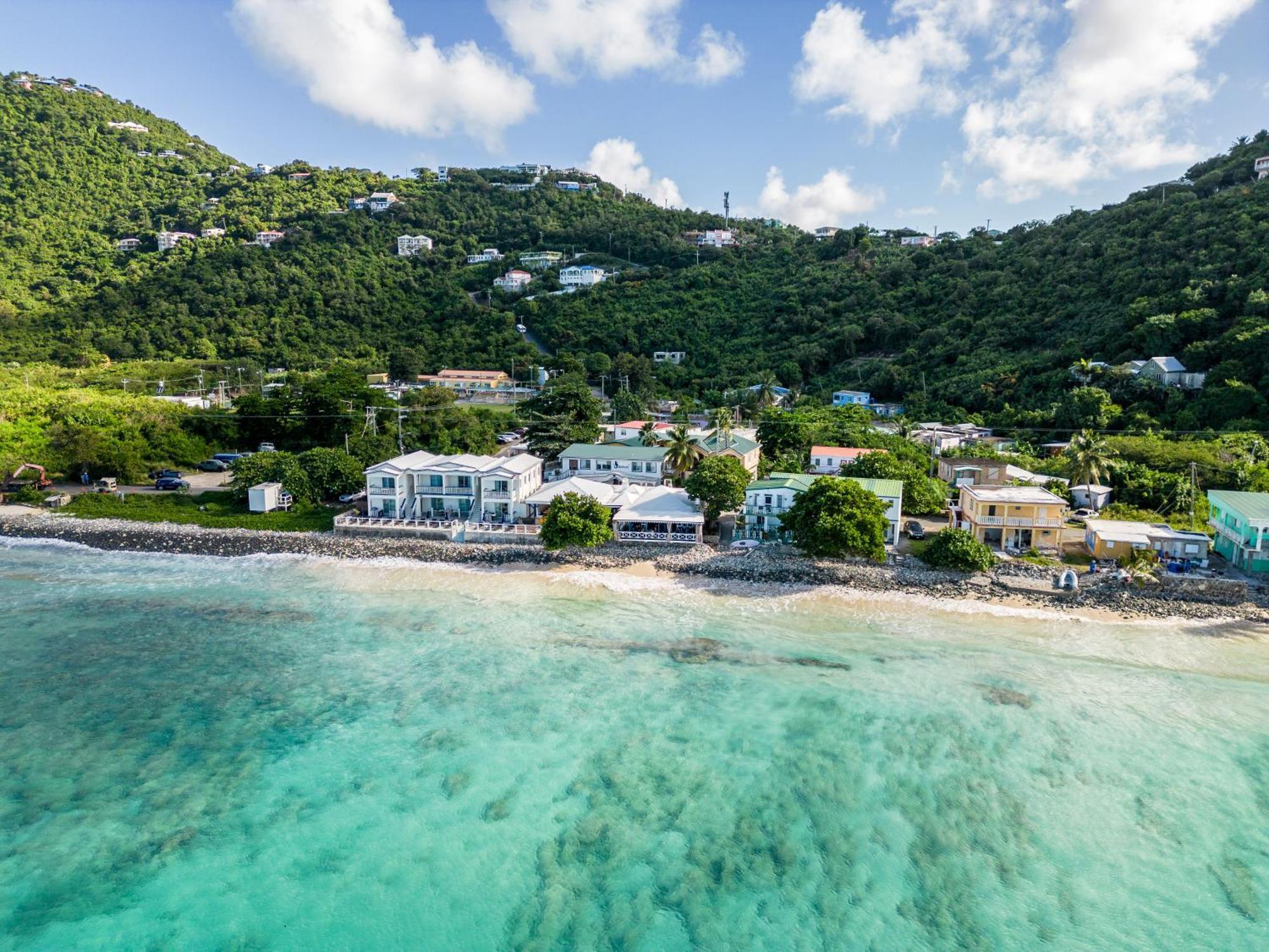 Sebastian'S On The Beach Hotel Freshwater Pond Exterior foto