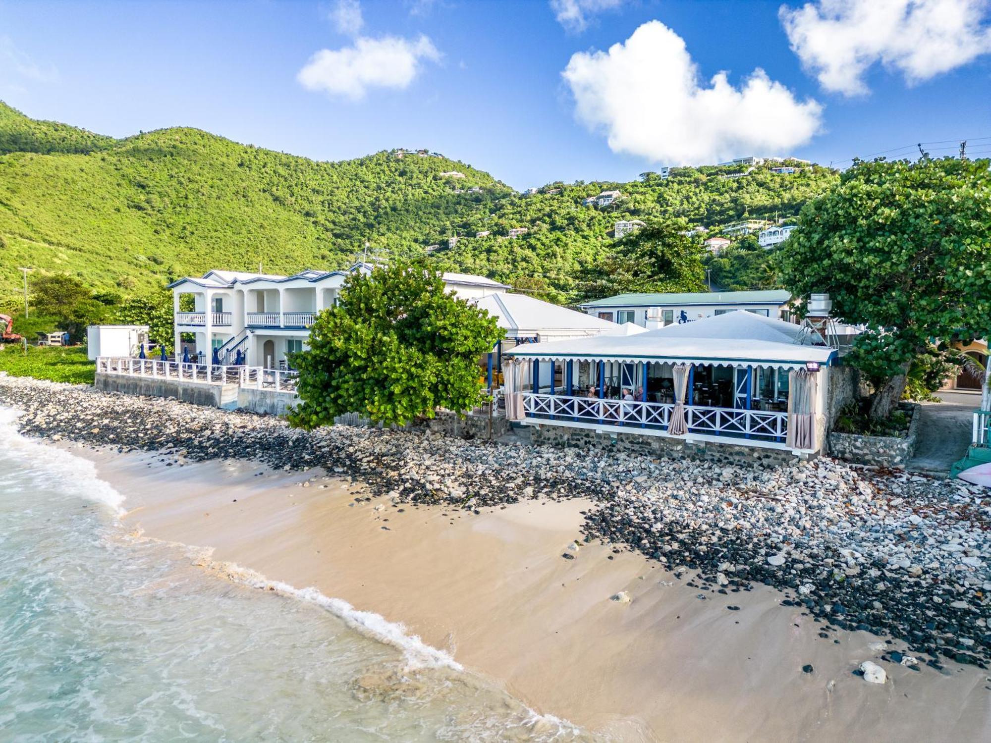Sebastian'S On The Beach Hotel Freshwater Pond Exterior foto