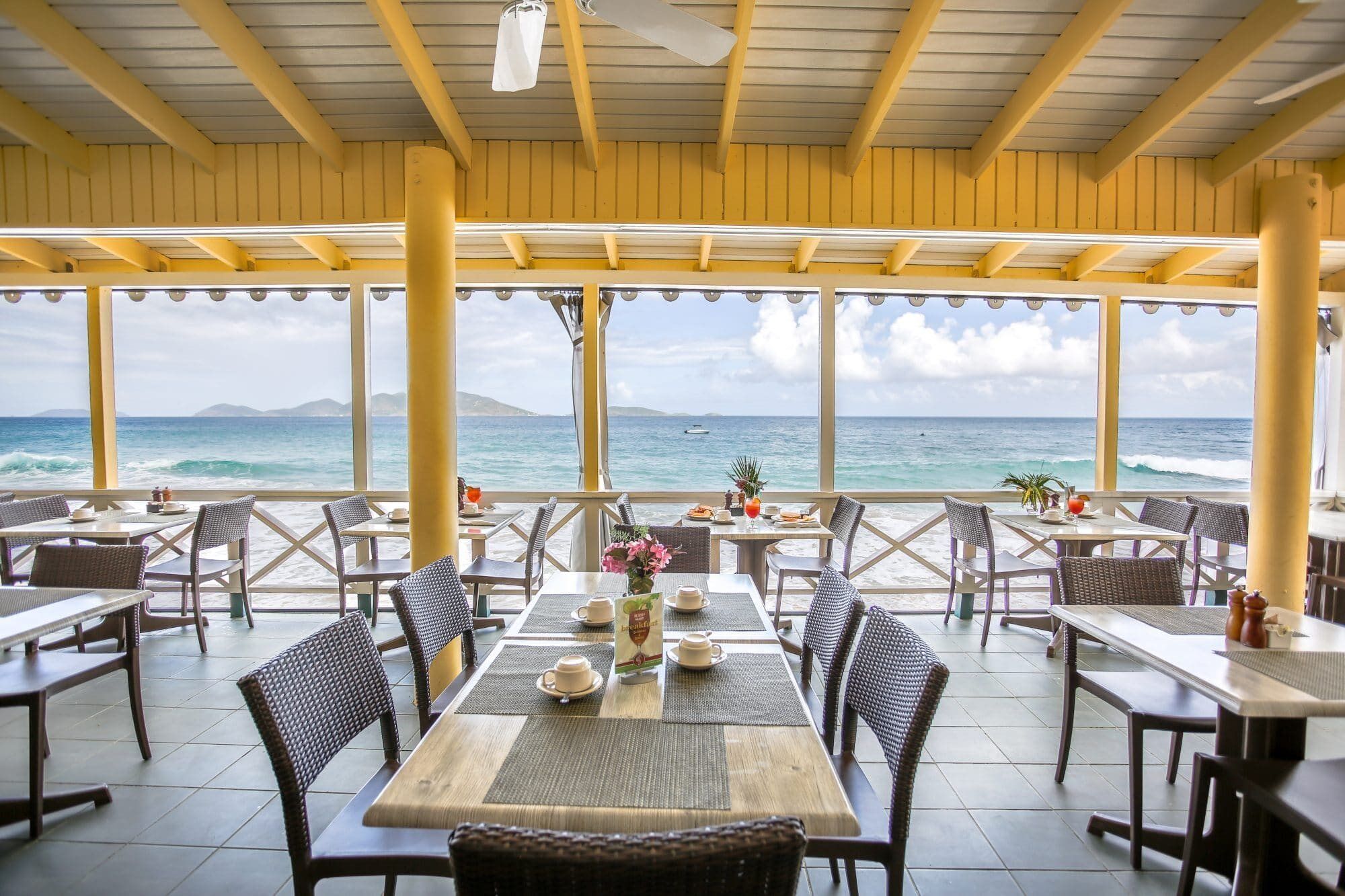 Sebastian'S On The Beach Hotel Freshwater Pond Exterior foto